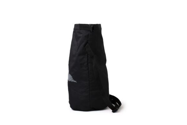 Bolsa impermeable 15lts- Negra - Imagen 4