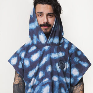 Poncho de Toalla Marea – TIBURÓN BALLENA