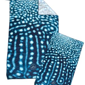 Toalla microfibra - tiburón ballena
